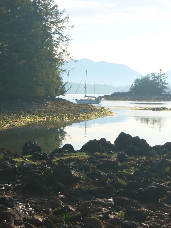 203 At Water'S Edge Διαμέρισμα Ucluelet Δωμάτιο φωτογραφία